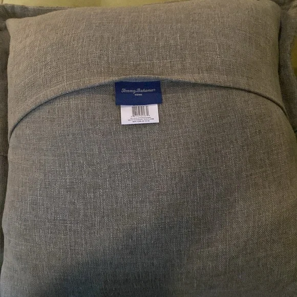 Tommy Bahama Pillow Green - Picture 6 of 6